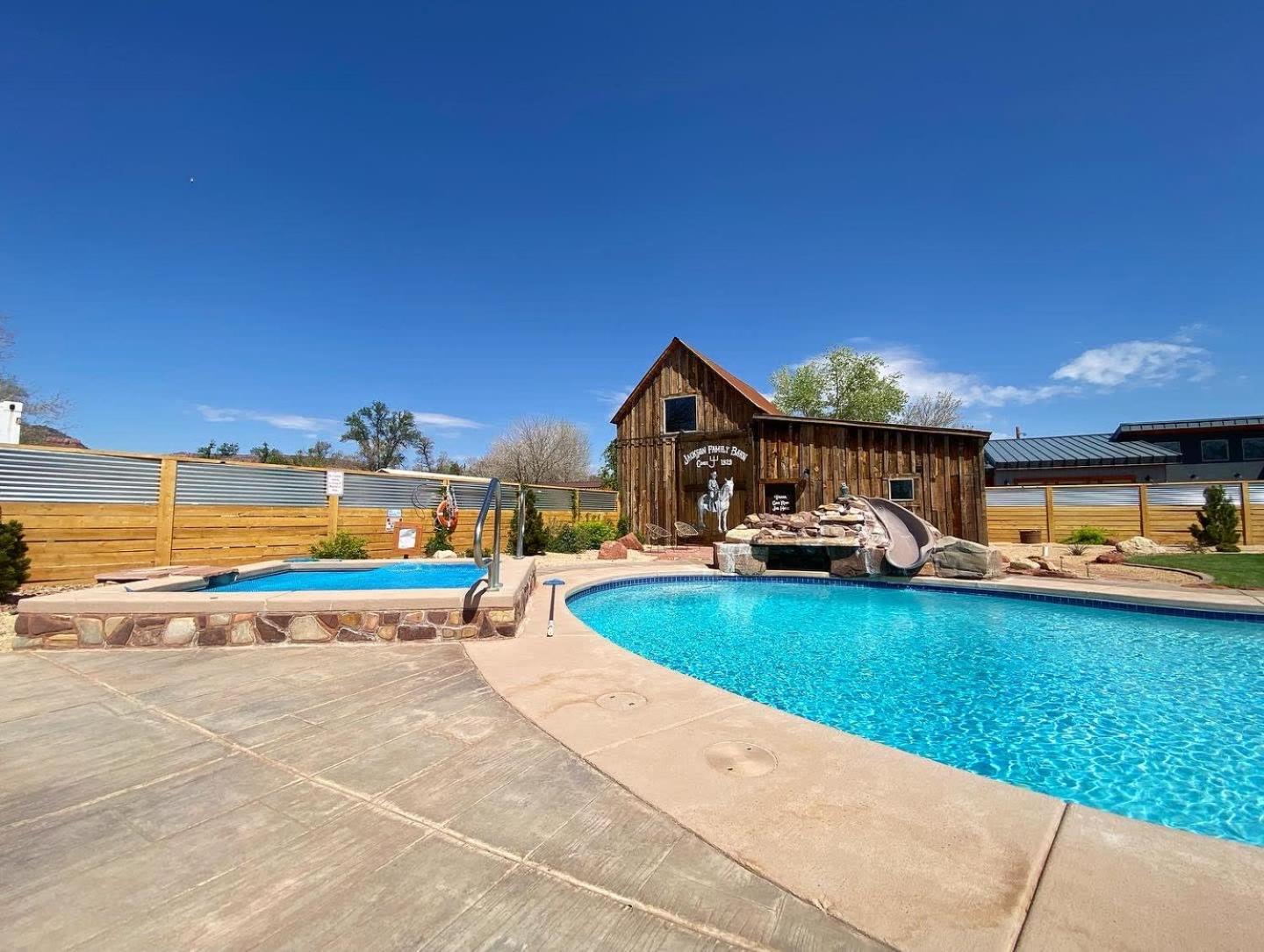 Timber & Tin G 2Bed 2Bath W Pool & Rooftop Deck Kanab Exterior foto